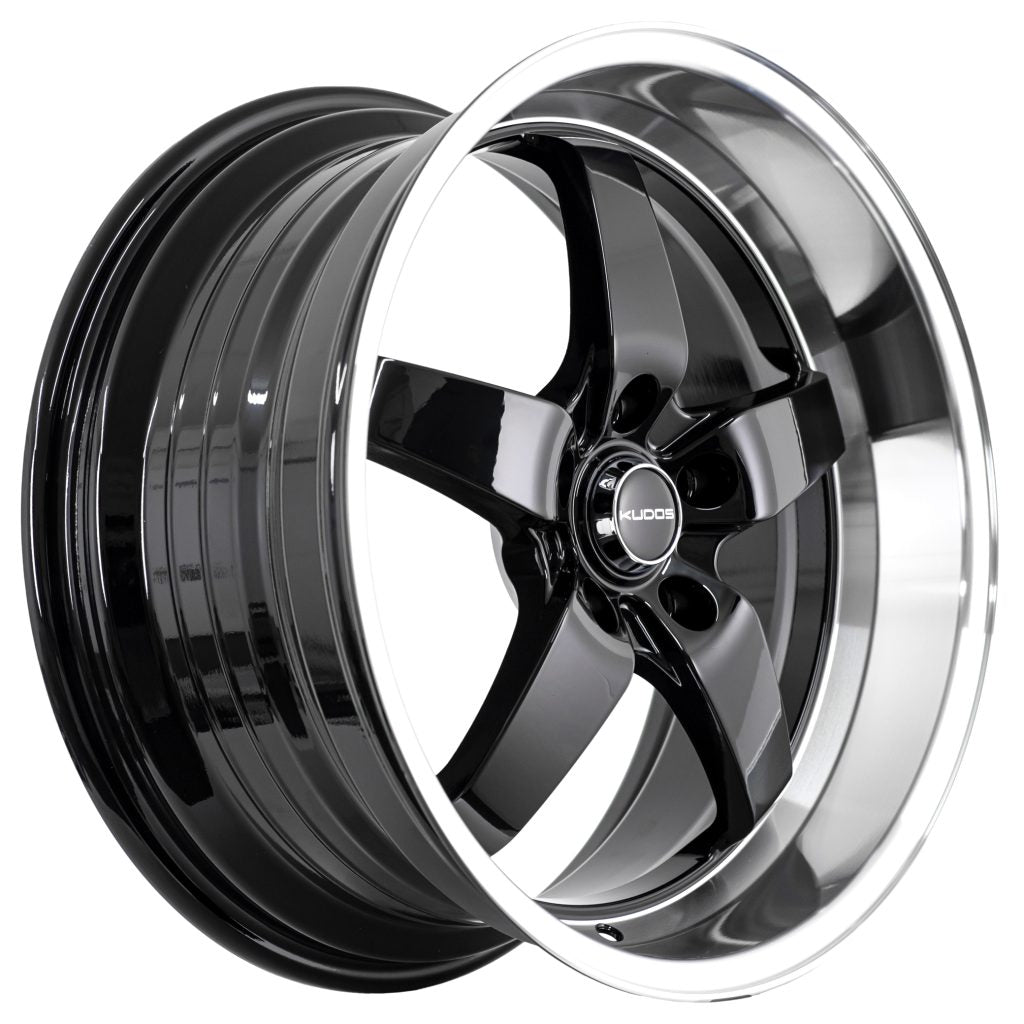 Kudos Takata 18X8.5 Set Of 4