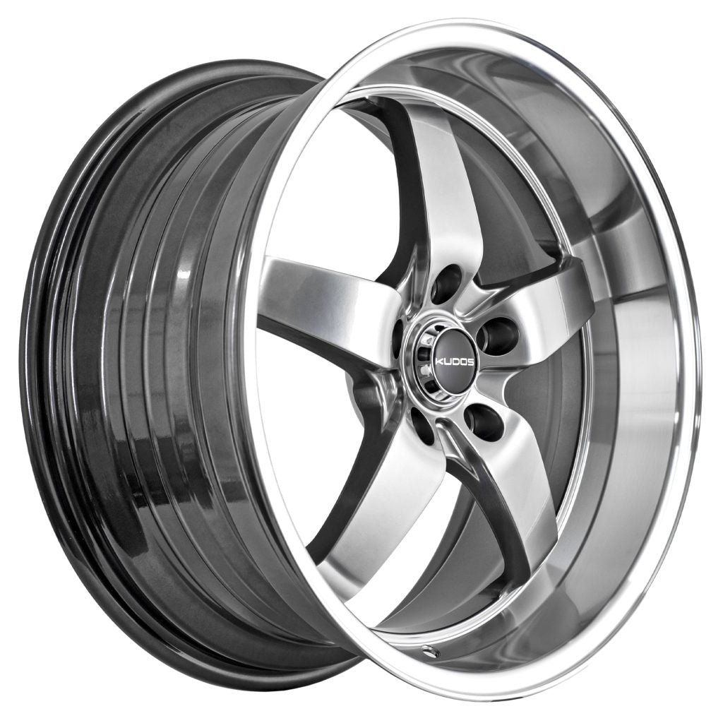 Kudos Takata 18X8.5 Set Of 4